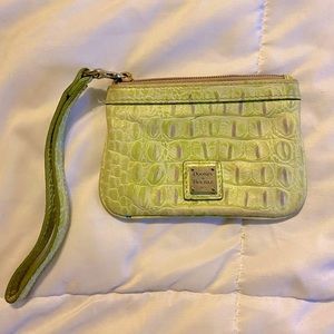 Dooney & Bourke Women’s Clutch/Wristlet